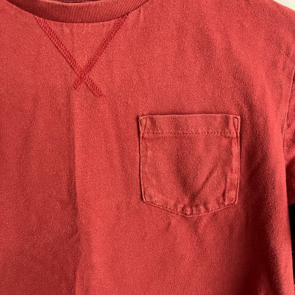 Gap kids organically grown cotton boys pocket T shirt size S